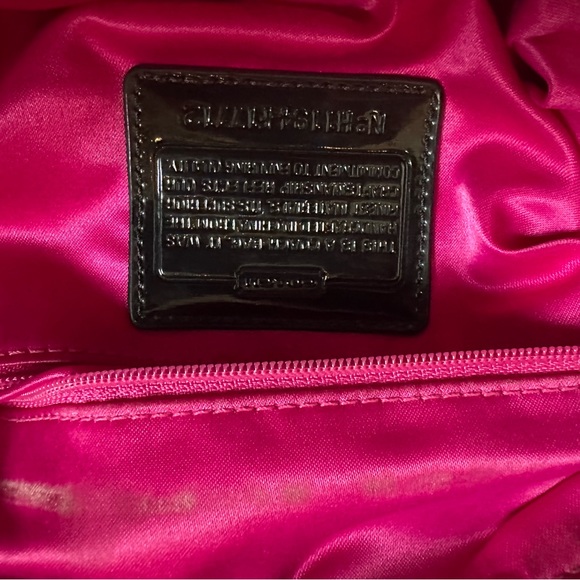 Coach Bag - Picture 3 of 7